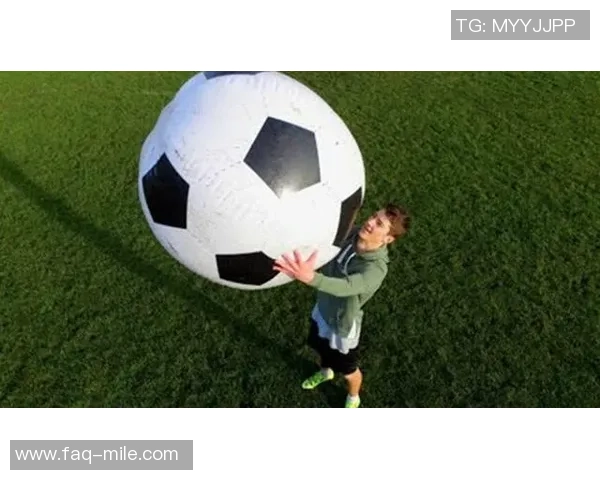 我们的足球创意：探索无限可能的足球世界与创新理念